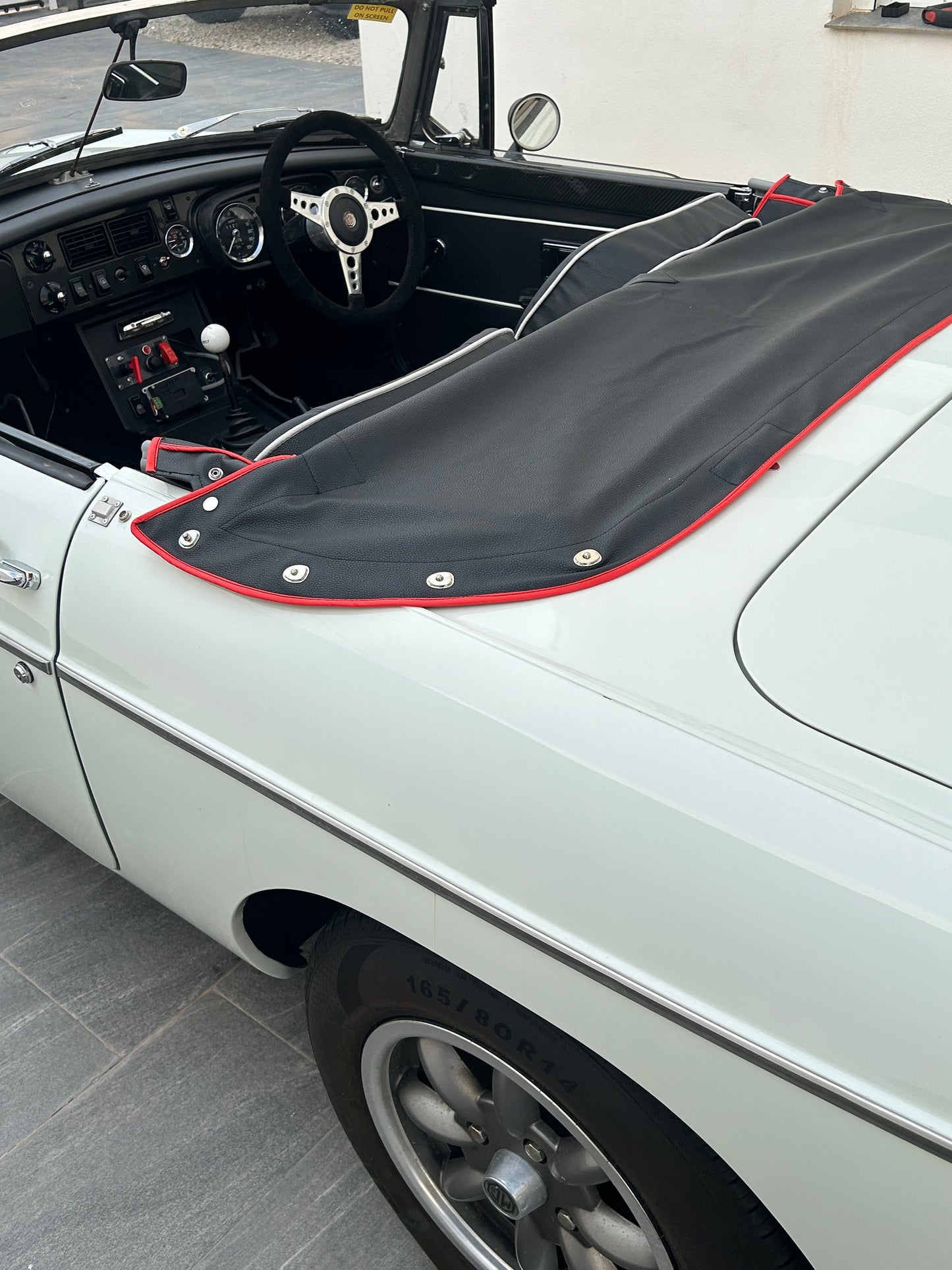 MGB Roadster / MGC Full Tonneau All Years - No Headrest